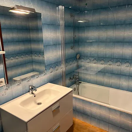 Agi Pere Lluis Apartman